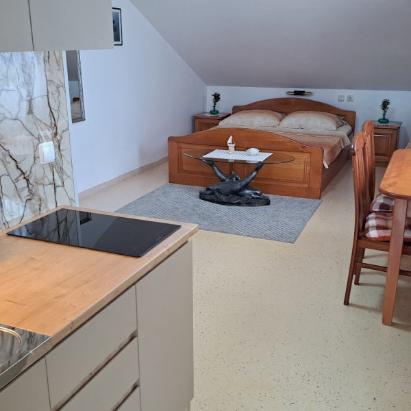 Kitchen, Apartmani Štiz - Betina, Štiz Apartments near the sea, Betina, Murter, Croatia Betina