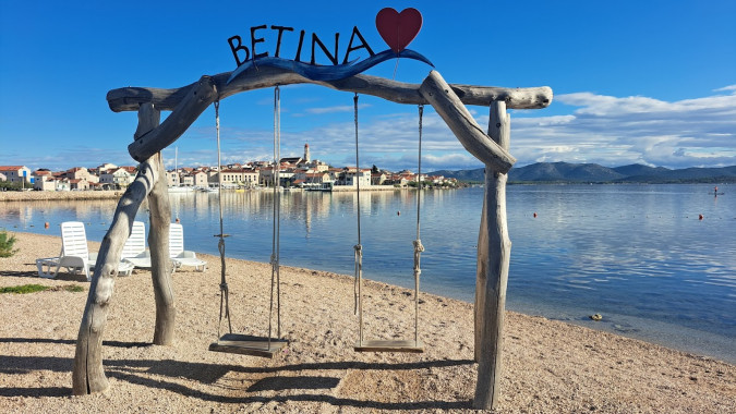 BETINA, Apartmani Štiz u blizini mora, Betina, Murter Betina