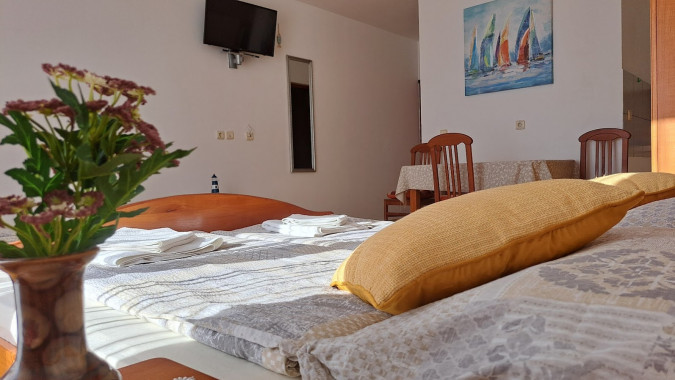 Studio 23, Apartmány Štiz poblíž moře, Betina, Murter, Chorvatsko Betina