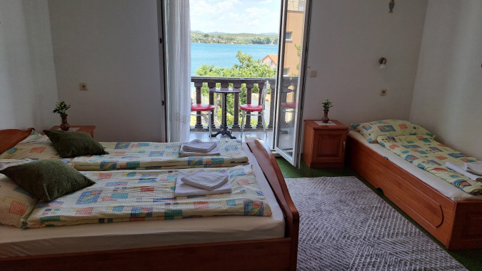 Studio 13, Apartmány Štiz poblíž moře, Betina, Murter, Chorvatsko Betina