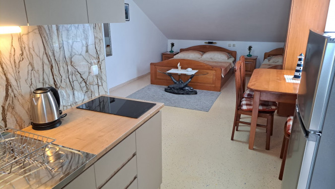 Studio 34, Štiz Apartments near the sea, Betina, Murter, Croatia Betina