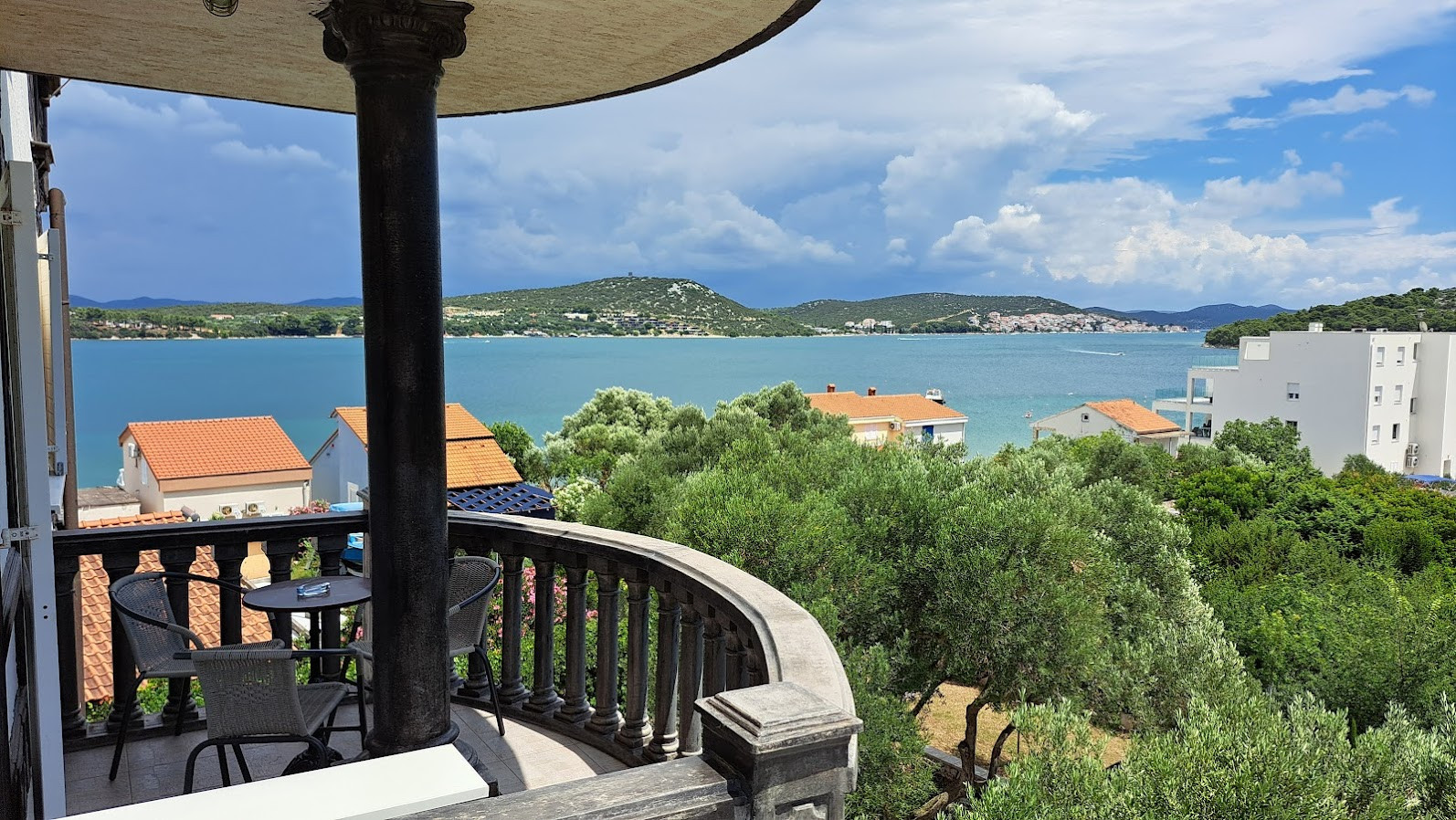 Apartments Štiz Betina  murter island - by the sea with a well-maintained beach, Štiz Apartments near the sea, Betina, Murter, Croatia Betina